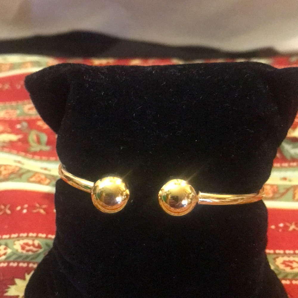 Ball open bangle gold